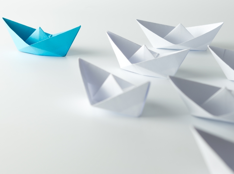 說好的一起學(xué)財(cái)會(huì) 你卻偷偷報(bào)了班 友誼的小船說翻就翻