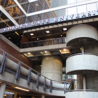 美國金門大學(xué)